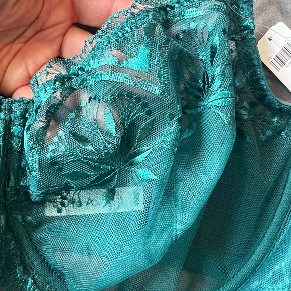 Soma sensuous lace bra. - Picture 3 of 5